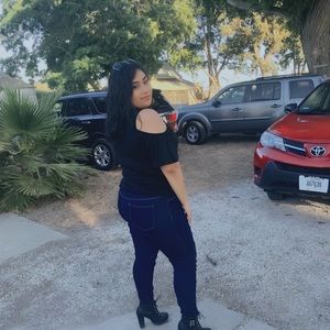 Meet your Posher, Diana